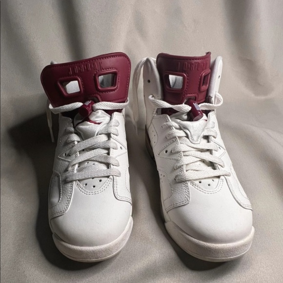 Jordan retro 6 maroon - Picture 4 of 5